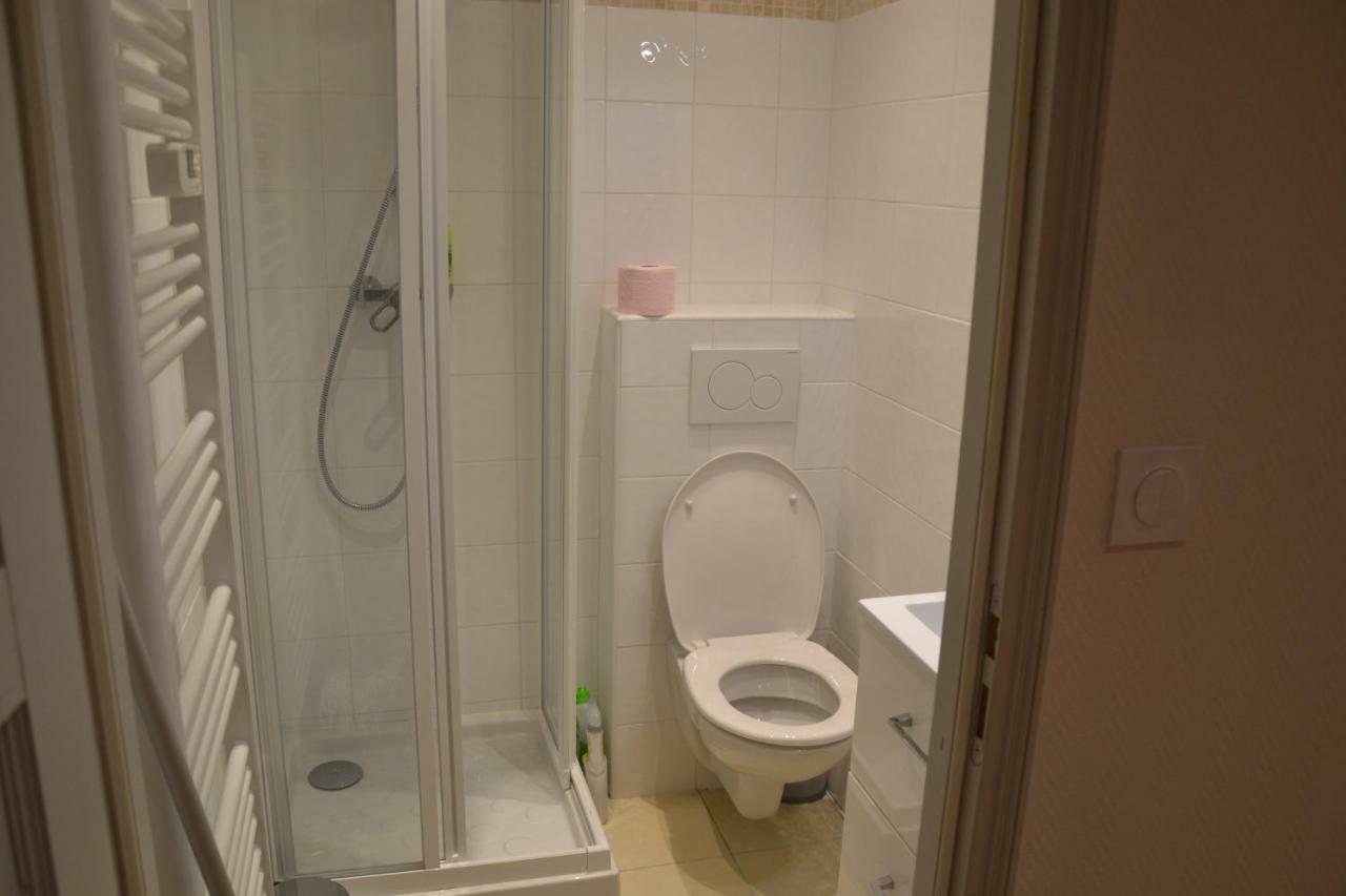 Sur La Colline Appartement Lyon Buitenkant foto